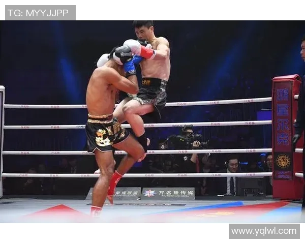 邱建良与肯姆激战正酣谁将成为拳坛新王者的最终赢家